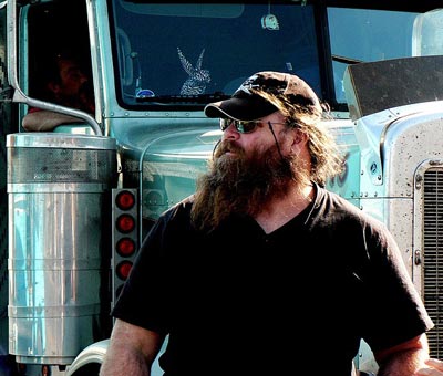 【微软商店】正版的信息轰炸网站